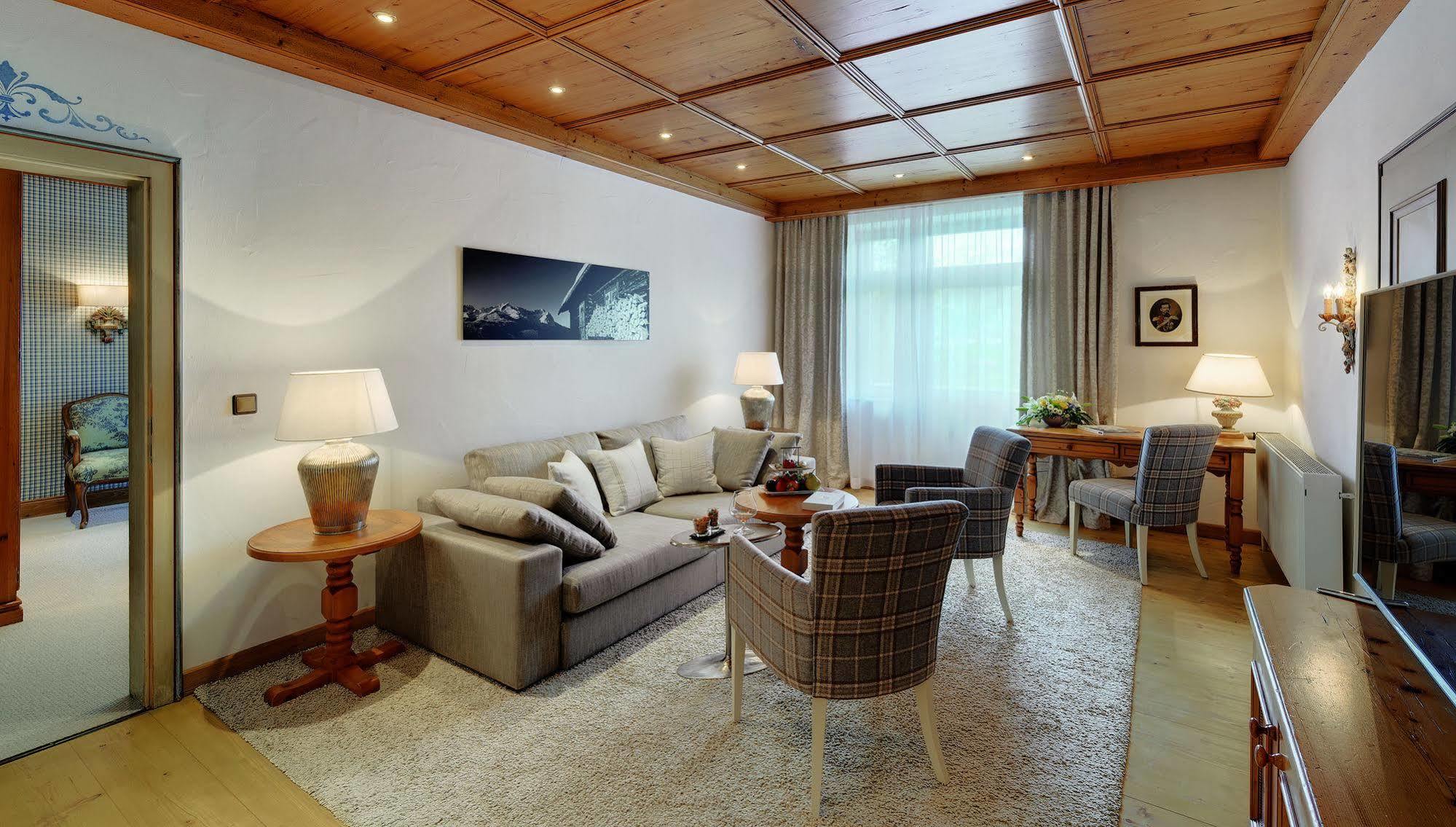 Grand Hotel Sonnenbichl Garmisch-Partenkirchen Esterno foto